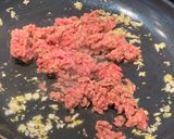 Foto langkah ke 4 dari resep Stir Fry Broccoli and Ground Beef.