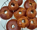 Foto del paso 4 de la receta: Donuts de chocolate blanco y coco