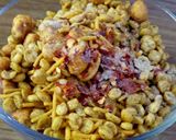 A picture of step 2 of Mix bhel.