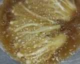 Foto langkah ke 4 dari resep Jamur enoki goreng.