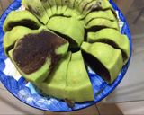 Foto langkah ke 9 dari resep Brownies kukus pandan coklat.