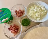 Une image de l'étape 1 de Tarte flambée alsacienne, version healthy 😀.