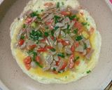 Foto langkah ke 4 dari resep Omelet Telur Ala Hotel.