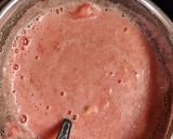 A picture of step 3 of Apple watermelon juice.
