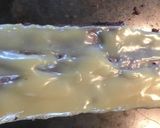 Une image de l'étape 4 de Brownie et ganache  montée à la vanille et caramel crémeux.