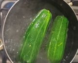 Foto del paso 2 de la receta: Calabacines con cebolla y queso