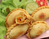 Foto langkah ke 7 dari resep Pastel isi Sayuran (pastel basah).