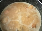 Pollo en pepitoria