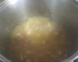 Foto del paso 4 de la receta: Bacalao en salsa verde con almejas y calamar