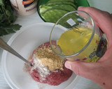 Foto del paso 3 de la receta: Tortitas de carne y avena, con guarnición de nopales sin baba