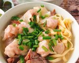 Hình bước làm 4 của món Mì hoành thánh xá xiu