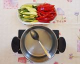 Foto del passaggio 2 della ricetta Insalata estiva con aringhe