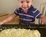 A picture of step 2 of Cheesy bread.