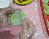 Foto langkah ke 6 dari resep Mochi Original isi coklat & kacang.