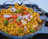 A picture of step 3 of Spicy papri chana dal chat.
