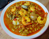 Foto del paso 20 de la receta: Alubias verdinas con almejas y langostinos