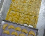 Foto langkah ke 2 dari resep Kastengel Premium Mommy Ken.