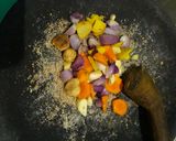 Foto langkah ke 1 dari resep Karee Ayam Kentang.