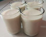 A picture of step 2 of Chiku shake.