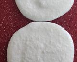 A picture of step 6 of Oats uttapam sandwich.