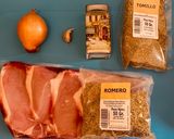 Foto del paso 1 de la receta: Bifecitos de cerdo caramelizados con miel y hierbas