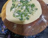 A picture of step 3 of Methi Palak Aaloo Paratha.