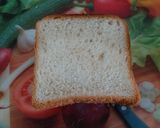 A picture of step 2 of Bread Pizza Without Fire.