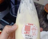 Hình bước làm 1 của món Thịt gà chiên KFC ăn kèm khoai tây chiên và salad củ quả