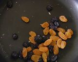 A picture of step 2 of Dryfruit coconut paak(wadi).