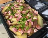 Une image de l'étape 8 de Pommes de terre au lard, poivrons et tomates.
