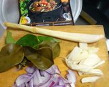 Foto langkah ke 1 dari resep Rawon masak Instan Bumbu "bamboe".