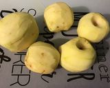 Une image de l'étape 1 de Compote de pommes anciennes au citron confit.