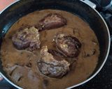 Foto del paso 5 de la receta: Carrilladas de cerdo con salsa de boletus