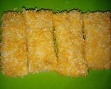 Foto langkah ke 8 dari resep Risol roti tawar isi sosis.