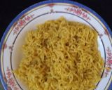 मैगी ऑमलेट (Maggi Omelette recipe in hindi) रेसिपी चरण 4 फोटो
