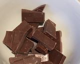 A picture of step 2 of Iced Summer Berries with Chocolate ‘Ice Magic’.