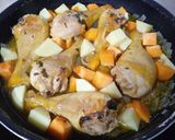 Foto del paso 6 de la receta: Pollo en pepitoria