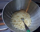 Foto langkah ke 1 dari resep Bihun Kol.