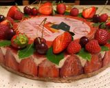 Foto del passaggio 13 della ricetta Cheesecake alle fragole🍓 #laurea 🎓