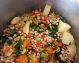 Foto del paso 1 de la receta: Garbanzos con Acelgas, Bacalao y Huevo Cocido