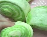 Foto langkah ke 7 dari resep Pandan Swirl Mantou.
