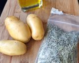Une image de l'étape 1 de Pommes de terre au romarin.