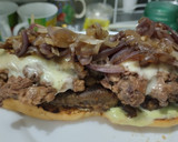 Foto del paso 14 de la receta: Sándwich🥐de berenjena🍆bbq, carne🧅, queso🧀y cebollas grillé🥯🥩🧀