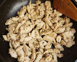 Besamelben sült, zöldséges-húsos rakott krumpli recept fázis 1 fotója