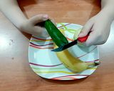 عکس مرحله 2 از دستور تزبین میوه کودک علیرضا 👦