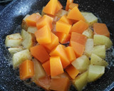 Foto del paso 5 de la receta: Calabaza frita y especiada con patata