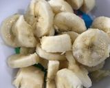 Foto del paso 1 de la receta: Plátano con miel de palma