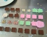 Foto langkah ke 10 dari resep Coklat Warna Warni.