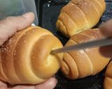 Foto langkah ke 13 dari resep Salt Bread Creamy Matcha.