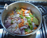 Foto del paso 4 de la receta: Estofado de patatas con magro de cerdo y champiñones